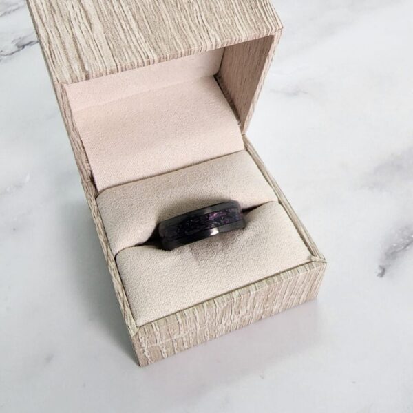 Rainbow Kyanite Carbon Fibre Ring in a ring box